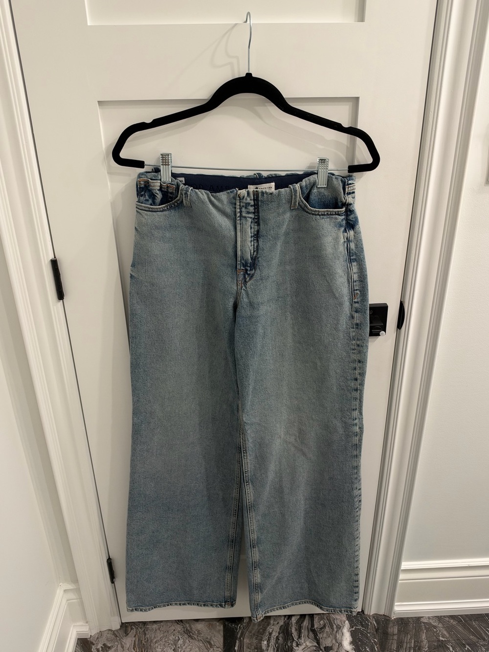 Good American Faded Light Blue Womens Jeans SIZE SMALL